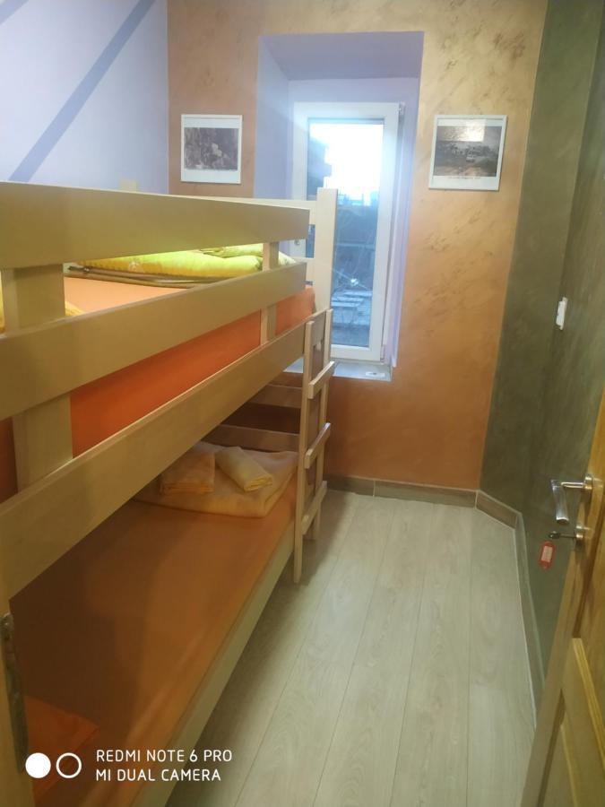 Old Town Podgorica Apartments Rum bild